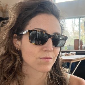 Maui Jim Aloha Eh Brah Sunglasses with polarized lenses, MJ284-57 Havana